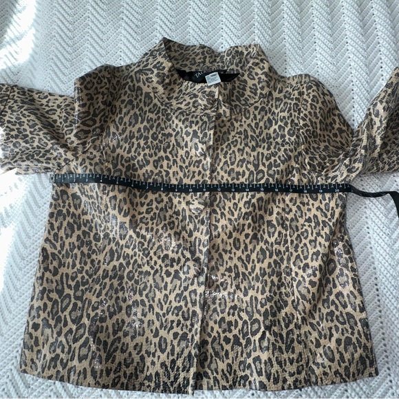 Talk of the walk leather leopard jacket - 3/4 sleeve-large - Picture 6 of 7
